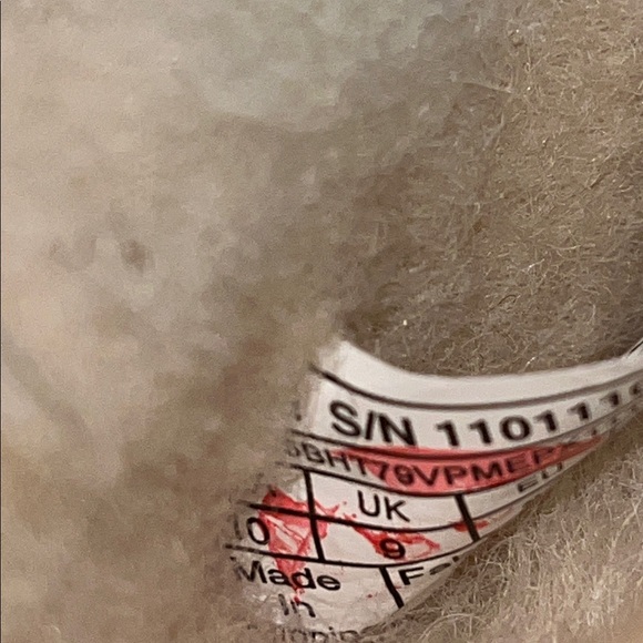 UGG ASCOT - Picture 5 of 5